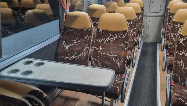 Een dubbeldekker bus huren bij Bak Reizen Alkmaar