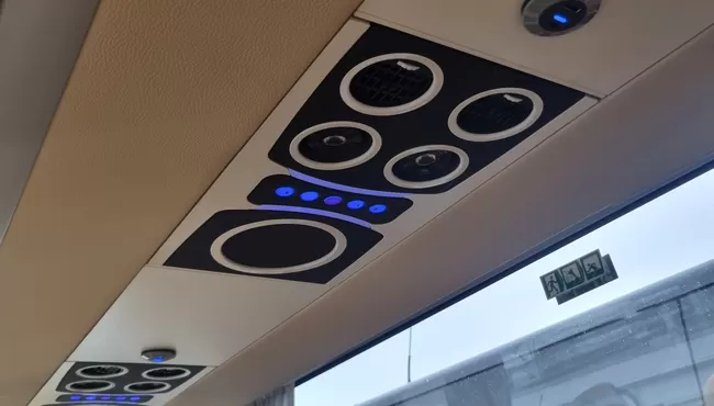 Een dubbeldekker bus huren bij Bak Reizen Alkmaar